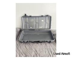 Nuprol Medium Hard Case – £35 - Image 3