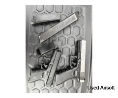 Mixed pistols with mags and tanks case - Image 3