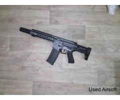 VFC Avalon Saber VR16