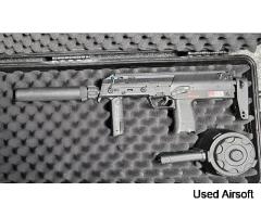 Upgraded VFC MP7 AEG 2.0