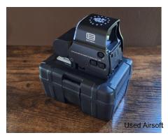 Eotech 558 red dot sight replica - Image 2