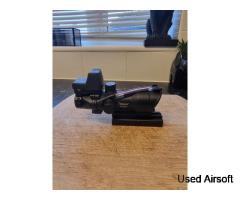 Trijicon ACOG 4x32 with Red dot