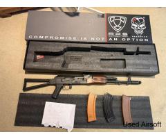 ak47s