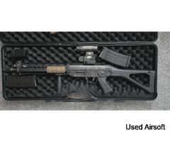 GHK SIG 551