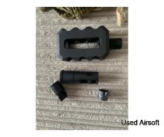 Flash hiders