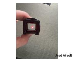 Red dot (Frenzy 1x18x22 Vector Optics) enclosed - Image 4