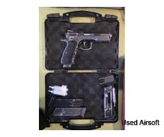 Full Airsoft Bundle – AKSU AEG, CO₂ Pistol, Revolver, Case, Mags & Gear (Untested) - Image 2