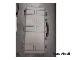 Nurpol medium wheeled hard cases - Image 3