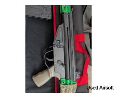 Two toned g3 electric - Image 3