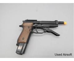 VINTAGE BERETTA 93R MGC MOVIE GUN CORPORATION - Image 2