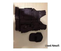 Black vest and cap