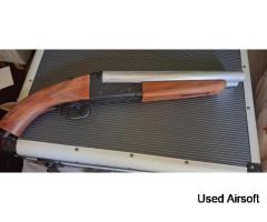 Double barrel shotgun