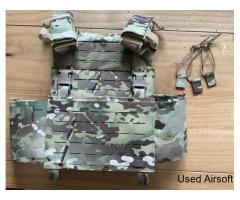 Plate carrier laser cut low profile multicam