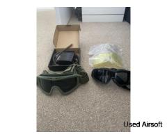 Lots of gear - Image 2