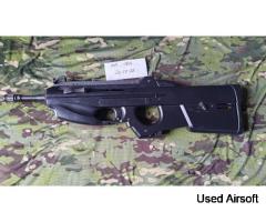 JLS FN2000