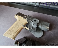 ICS BLE Pistol w/ Torch, Holster & 2 Magazines - Image 3