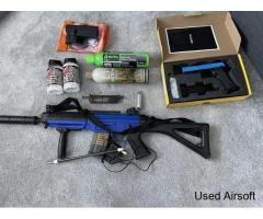 Gas blowback pistol and electric rifle - Image 1