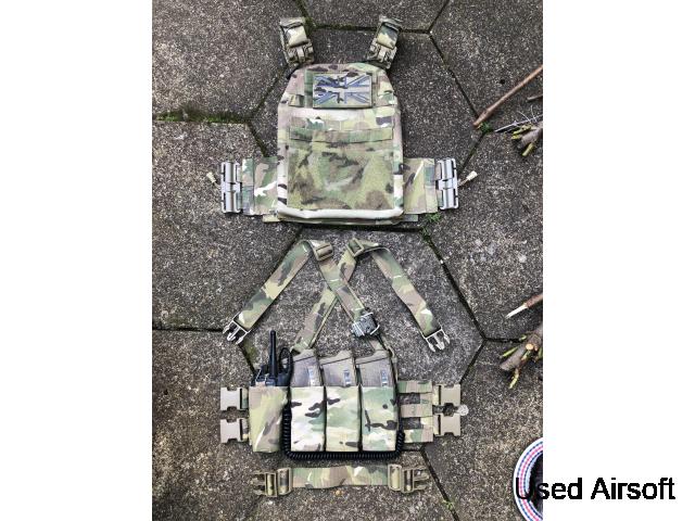 Small Crye Precision MultiCam Plate Carrier and Chest Rig Combo - Used ...