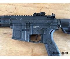 Evolution Airsoft Ghost EMR Carbontech ETS II Smart Airsoft Gun with 4 Mid Cap magazines - Image 4