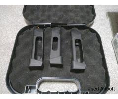 Umarex co2 glock 17 bundle - Image 2