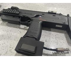 TM MP7A1 GBB + AirTac HPA M4 Adapter & 2x TM MP7 Gas Magazines - Image 4