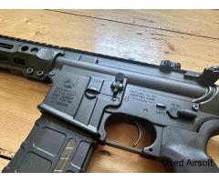 Rare arms shell ejecting AR-15 gbbr colt m4 + extra mags & shells - Image 2