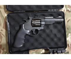 Tanaka S&W R8 Revolver .357 Airsoft Replica