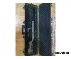 Sniper rifle with scope and XL hard case - Image 3