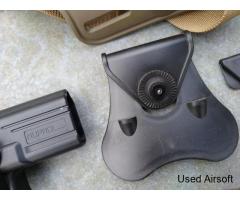 Glock holster and attachments - Image 3