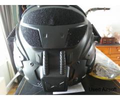 All-In-One Airsoft Full Face Mask Tactical Helmet With Built-in Tactical Headset - Image 3