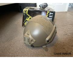 Emerson gear helmet - Image 1