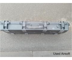 Nuprol large hard case - Image 2