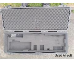 Nuprol large hard case - Image 3