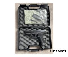 Walther P99 pistol, hard case and pellets Collection only