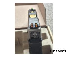 WE EU19 Custom G-Force Black Frame Silver Metal Slide Gold Barrel - Image 3