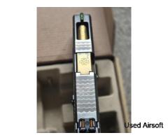 WE EU19 Custom G-Force Black Frame Silver Metal Slide Gold Barrel - Image 4