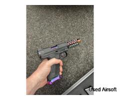 Custom AAP-01
