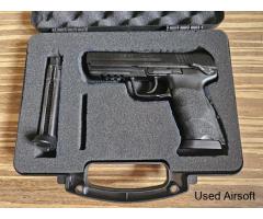 TM HK 45 w/ case