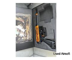 Article 1 with tank grip - Image 2