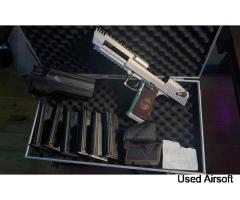Cybergun WE Desert Eagle L6 Silver Bundle - Image 2