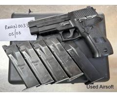 Tokyo Marui Sig Sauer P226 & 5 mags