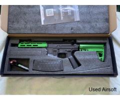 Two-Tone green, Great starter to get into the hobby