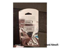 A.P.S Ambidextrous Magazine Release Catch M4 / M16 - Red - Image 2