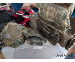 Airsoft bundle, 3x rifs, helmets, body armour. - Image 4
