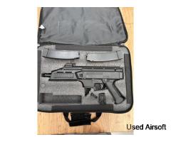 Scorpion Evo + 2 mags and case - Image 2
