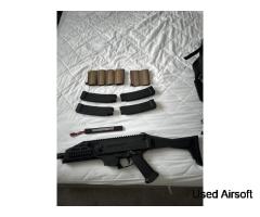 ASG CZ Scorpion EVO + battery and 4 Mid caps.