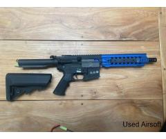 Specna Arms F01 flex m4 replica + mags + battery - Image 2