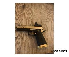 Vorks gbb airsoft pistol VERY GOOD CONDITION