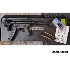 CYMA CM.041L Platinum Edition M-LOK SMG-5K AEG