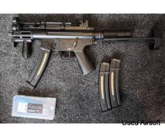 CYMA CM.041L Platinum Edition M-LOK SMG-5K AEG - Image 2
